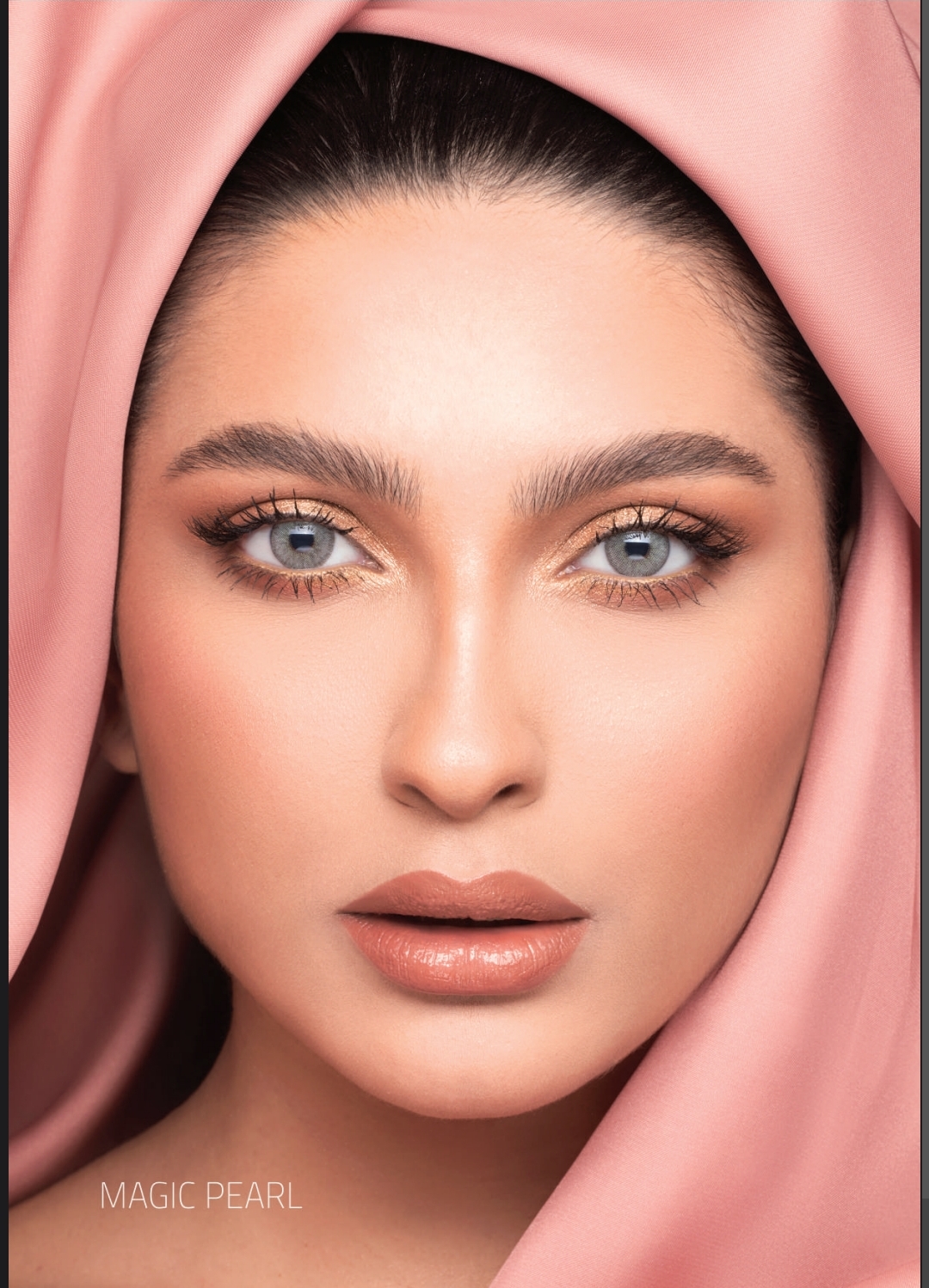 لنز زیبایی لازورد